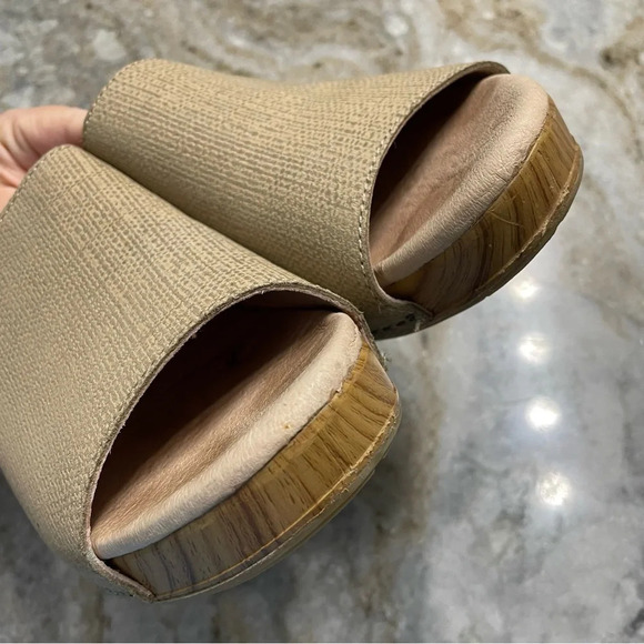 Dansko Maci Taupe Textured Leather Sandals Women’s EU 38 - Picture 8 of 12